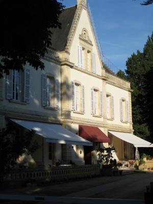 s&acute;Hotel fu da "Ifahrt" us